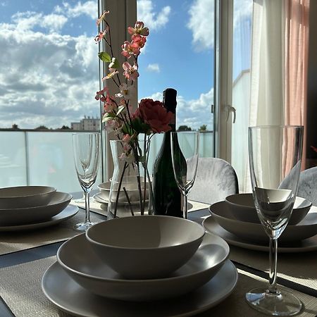 Micasa Ol - Modernes Penthouse - Stellplatz - Kueche - Wlan - Dachterrasse Apartman Oldenburg Kültér fotó