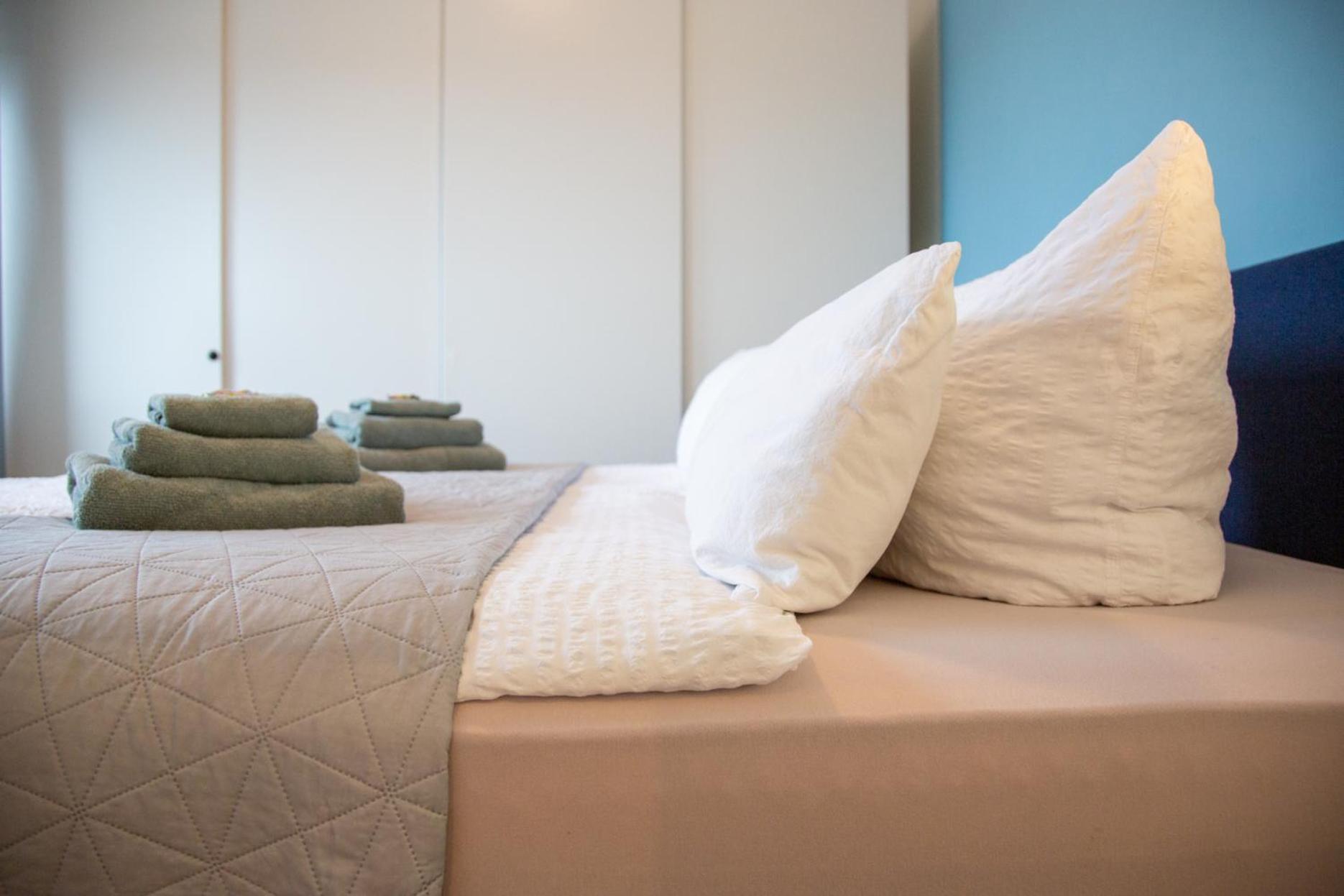 Micasa Ol - Modernes Penthouse - Stellplatz - Kueche - Wlan - Dachterrasse Apartman Oldenburg Kültér fotó