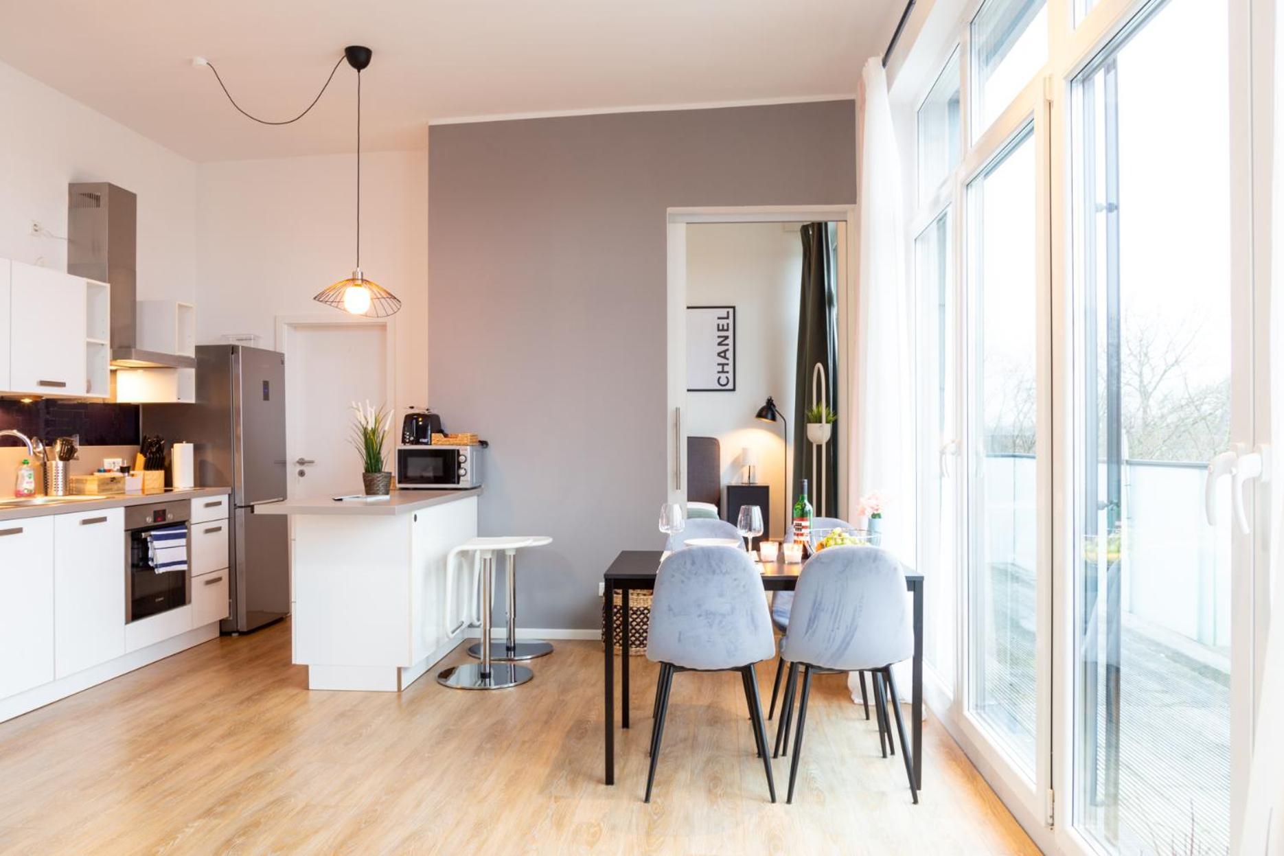 Micasa Ol - Modernes Penthouse - Stellplatz - Kueche - Wlan - Dachterrasse Apartman Oldenburg Kültér fotó