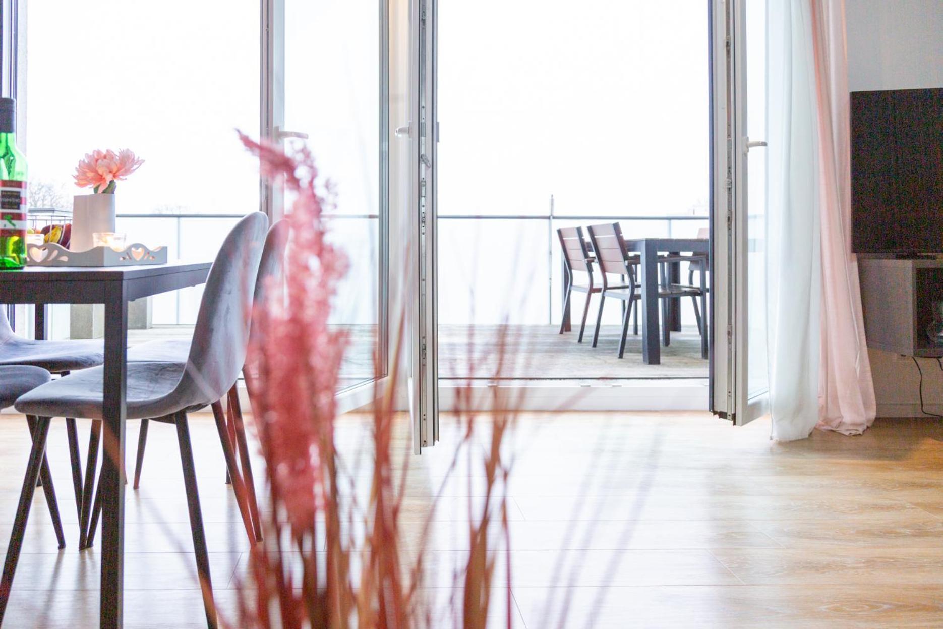 Micasa Ol - Modernes Penthouse - Stellplatz - Kueche - Wlan - Dachterrasse Apartman Oldenburg Kültér fotó